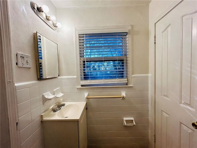 7062 Felton Lane 7062, Mableton, GA 30126