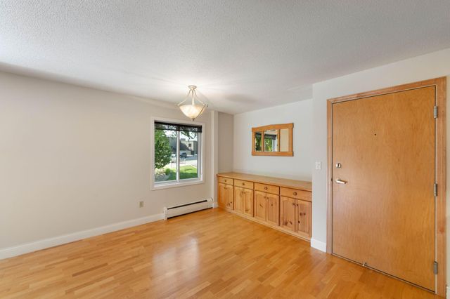4820 Park Commons Drive 235, Saint Louis Park, MN 55416