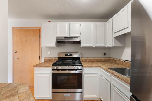 4820 Park Commons Drive 235, Saint Louis Park, MN 55416