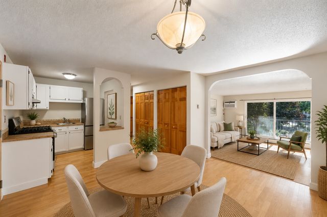 4820 Park Commons Drive 235, Saint Louis Park, MN 55416