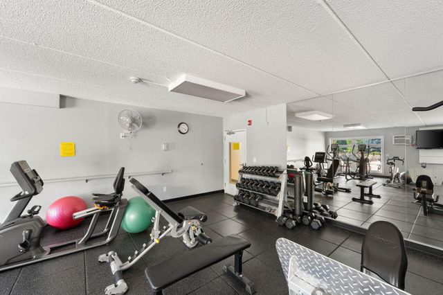4820 Park Commons Drive 235, Saint Louis Park, MN 55416