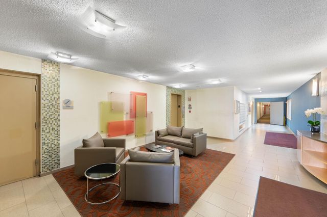 4820 Park Commons Drive 235, Saint Louis Park, MN 55416