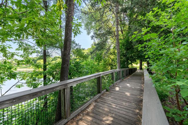 4820 Park Commons Drive 235, Saint Louis Park, MN 55416
