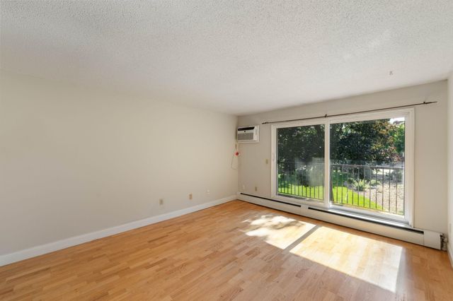 4820 Park Commons Drive 235, Saint Louis Park, MN 55416