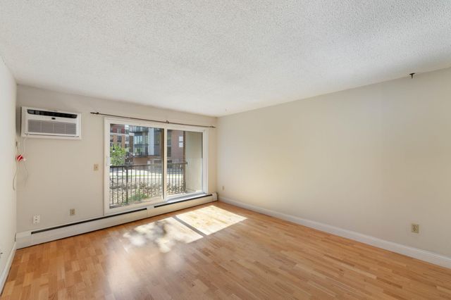 4820 Park Commons Drive 235, Saint Louis Park, MN 55416