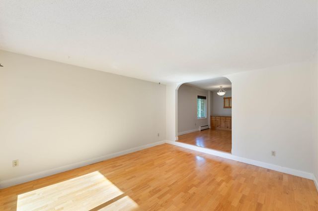 4820 Park Commons Drive 235, Saint Louis Park, MN 55416
