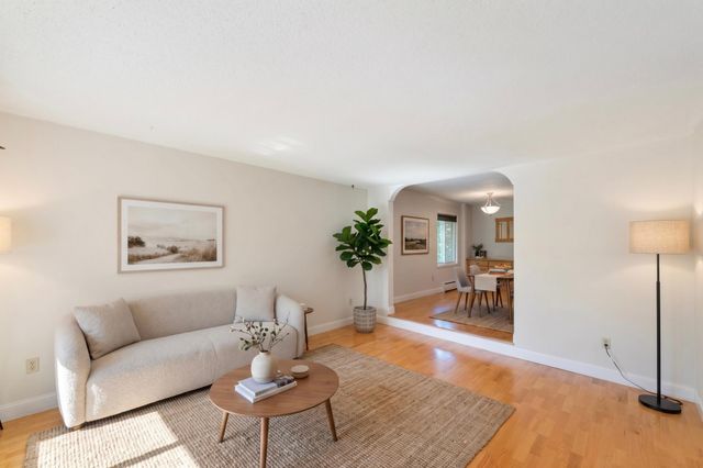 4820 Park Commons Drive 235, Saint Louis Park, MN 55416