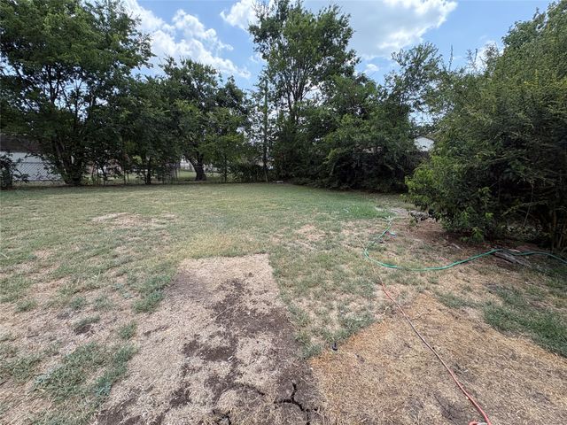 714 Upland Lane, Duncanville, TX 75116