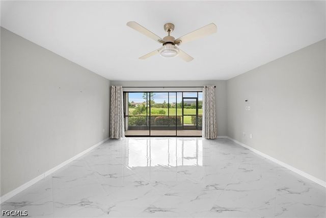 16472 timberlakes DR 101, Fort Myers, FL 33908