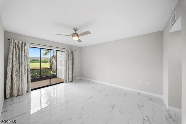16472 timberlakes DR 101, Fort Myers, FL 33908