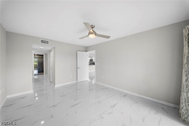 16472 timberlakes DR 101, Fort Myers, FL 33908