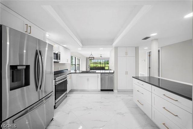 16472 timberlakes DR 101, Fort Myers, FL 33908