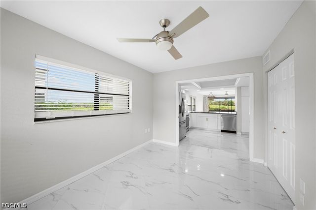 16472 timberlakes DR 101, Fort Myers, FL 33908
