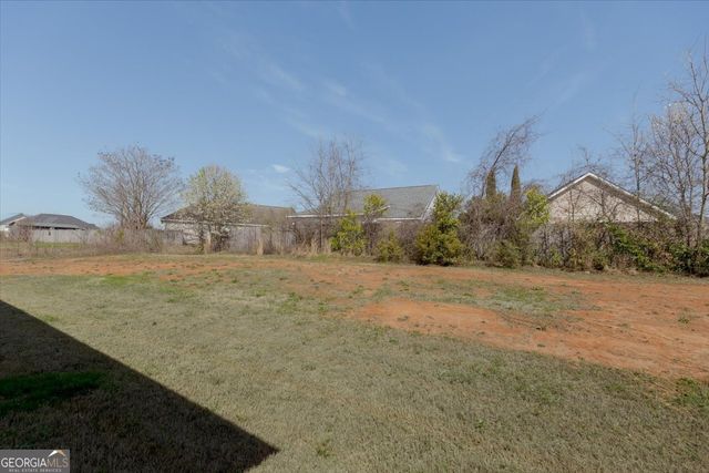 239 Isabella Way, Byron, GA 31008