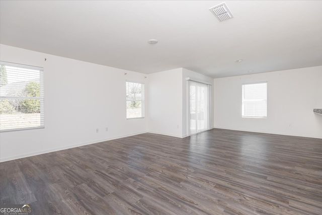 239 Isabella Way, Byron, GA 31008