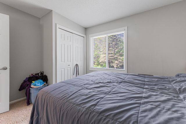 17800 Jamaica Circle, Lakeville, MN 55044