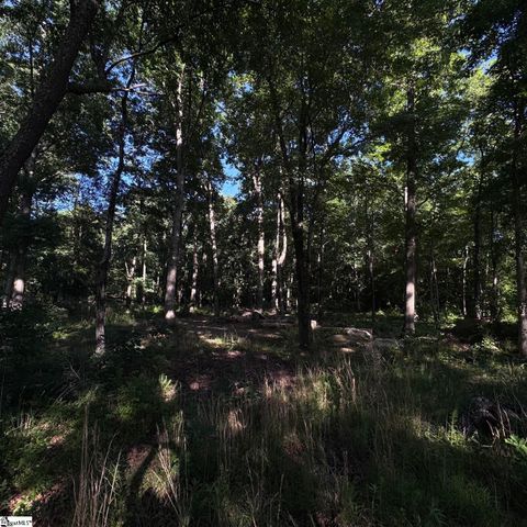 3759 417 Highway, Woodruff, SC 29388