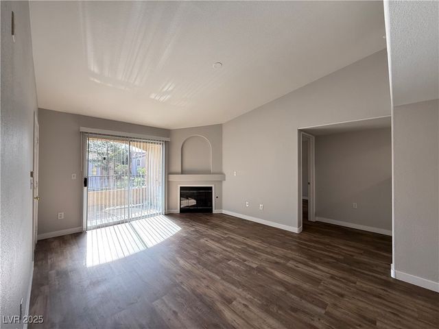 7885 West Flamingo Road 2153, Las Vegas, NV 89147