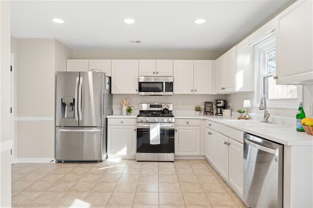 5040 Edisto Lane, Cumming, GA 30040