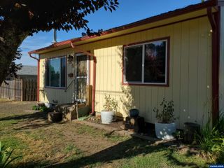 585 5th Av, Sweet Home, OR 97386