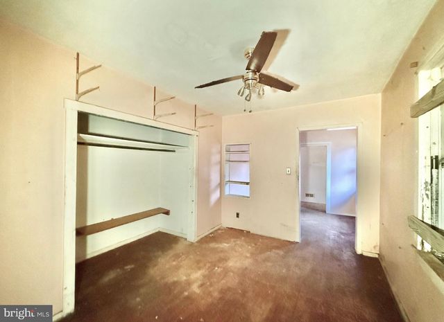 37 CENTRAL AVE, Trenton, NJ 08618