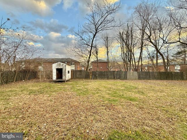 37 CENTRAL AVE, Trenton, NJ 08618