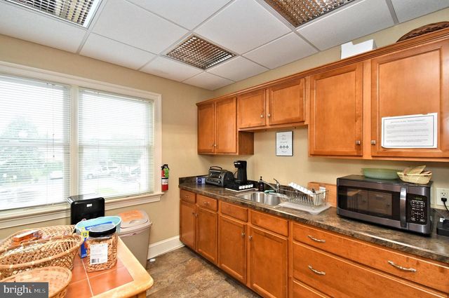206 N MAIN ST, Souderton, PA 18964