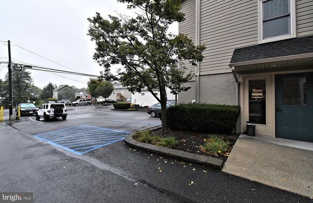 206 N MAIN ST, Souderton, PA 18964