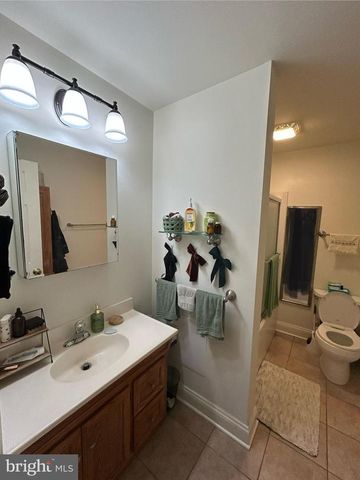206 N MAIN ST, Souderton, PA 18964