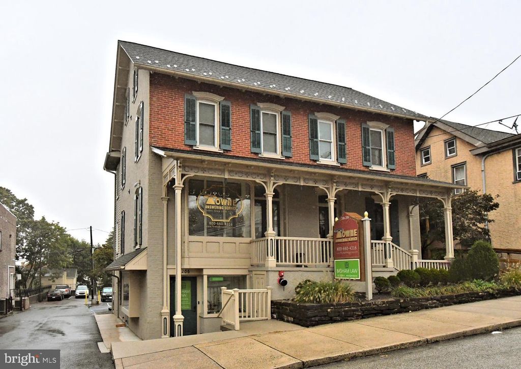 206 N MAIN ST, Souderton, PA 18964