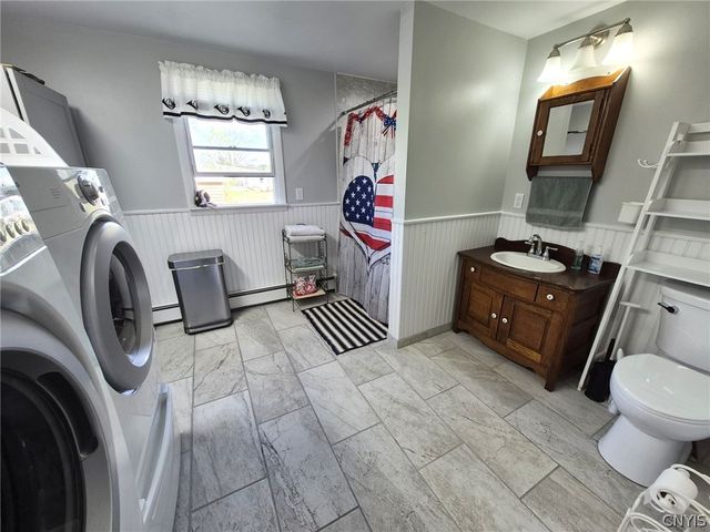 112 Primrose Lane, Salina, NY 13212