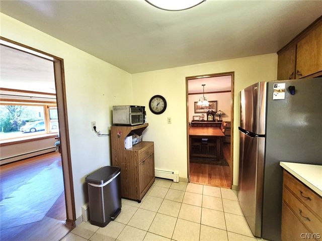 112 Primrose Lane, Salina, NY 13212