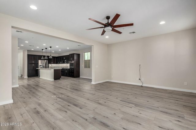 31636 N 24TH Drive, Phoenix, AZ 85085