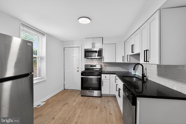 1823 N 26TH ST, Philadelphia, PA 19121