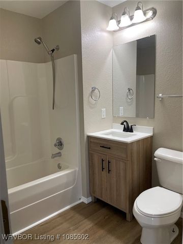 1020 Bluebird Drive, Cedarville, AR 72932