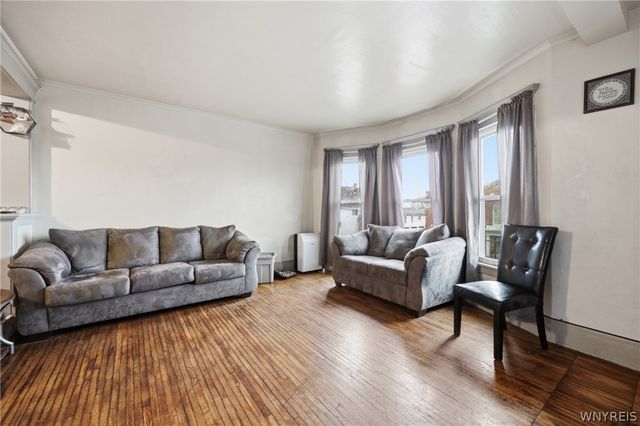 626 East Delavan Avenue N, Buffalo, NY 14211