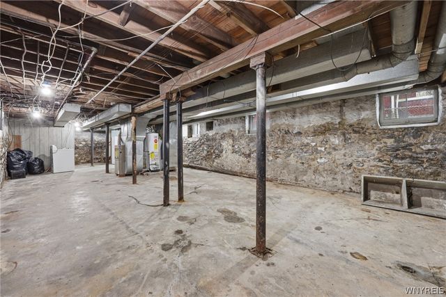 626 East Delavan Avenue N, Buffalo, NY 14211