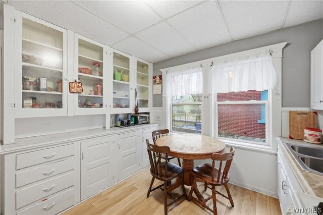 626 East Delavan Avenue N, Buffalo, NY 14211