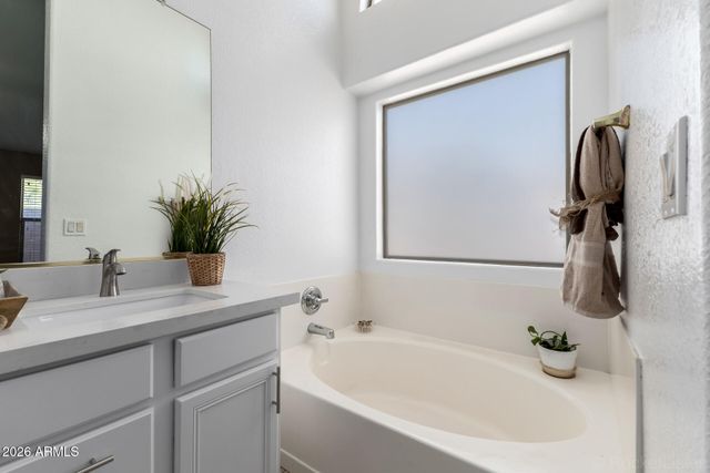 4816 W HARWELL Road, Laveen, AZ 85339