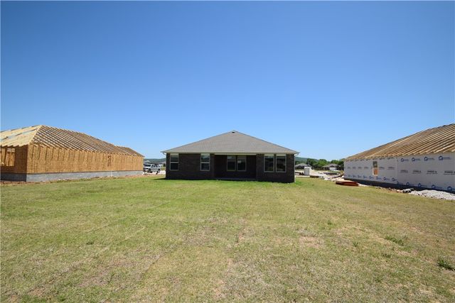 577 Nevada Street, Farmington, AR 72730