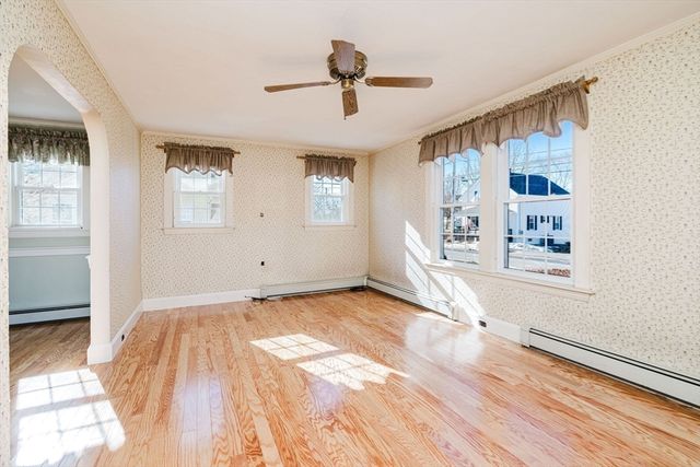 31 South Main, Bellingham, MA 02019