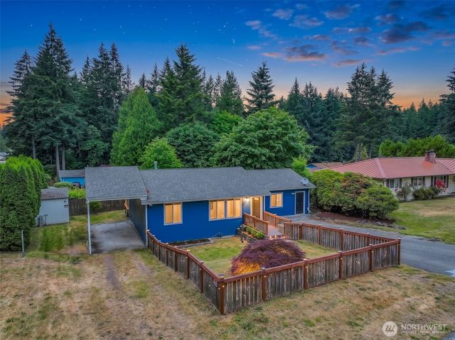 2614 White Cedar Drive SE, Port Orchard, WA 98366