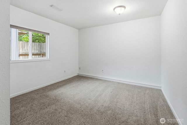 2614 White Cedar Drive SE, Port Orchard, WA 98366