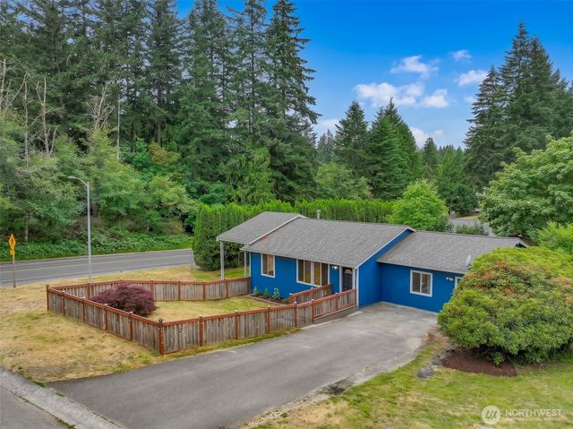 2614 White Cedar Drive SE, Port Orchard, WA 98366