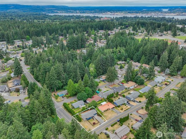 2614 White Cedar Drive SE, Port Orchard, WA 98366