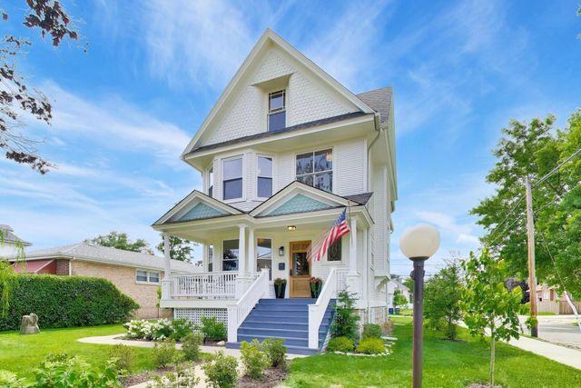 400 S 16th Street, Maywood, IL 60153