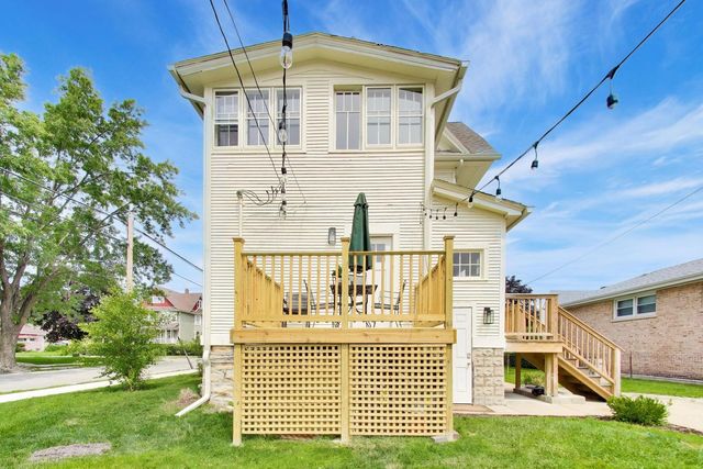 400 S 16th Street, Maywood, IL 60153