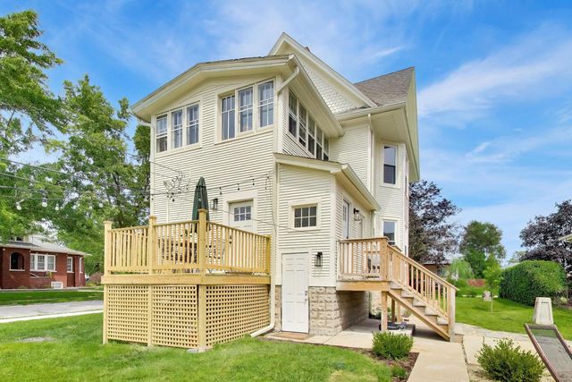 400 S 16th Street, Maywood, IL 60153