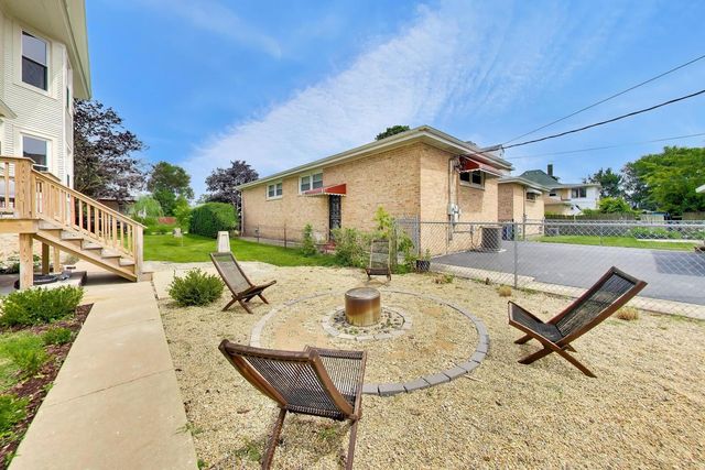 400 S 16th Street, Maywood, IL 60153