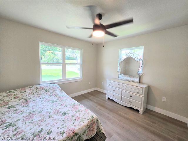 800 N 8th Street, Van Buren, AR 72956